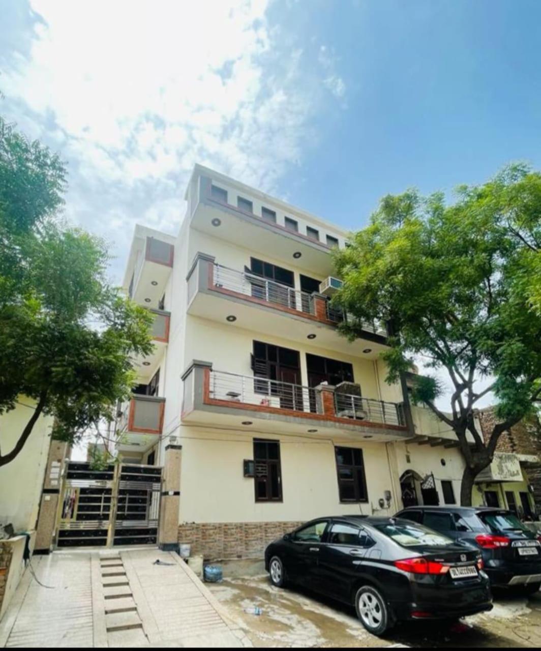 Shri Krishna Divine Dham Hotell Mathura Eksteriør bilde